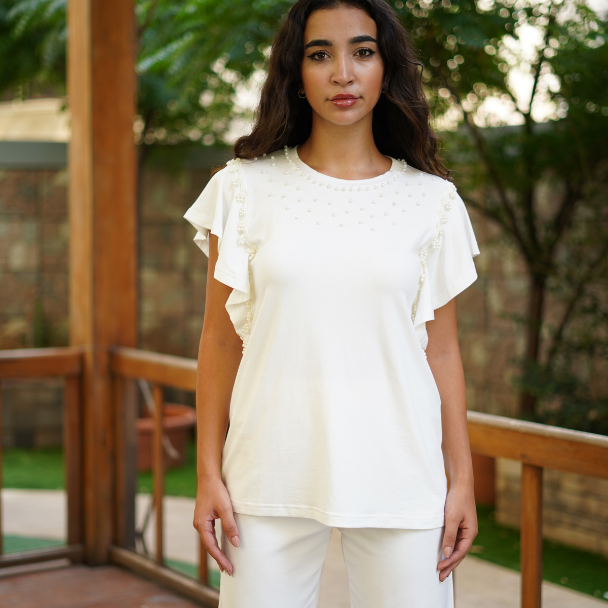 White T-Shirt with pearls