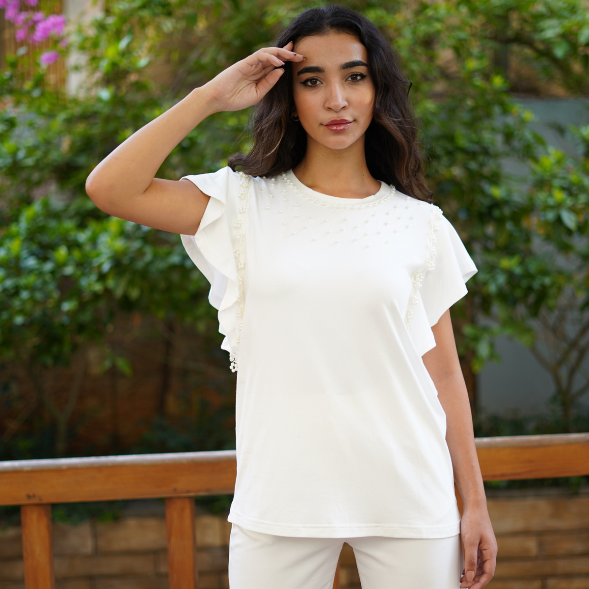 White T-Shirt with pearls